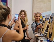 Slikanje uz vino - Slikarska radionica za 2 osobe